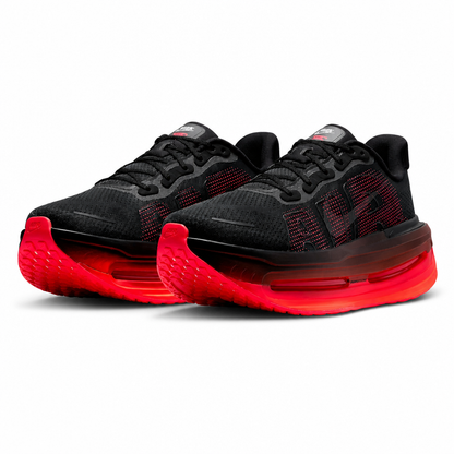 Vomero Premium "Black Bright Crimson"
